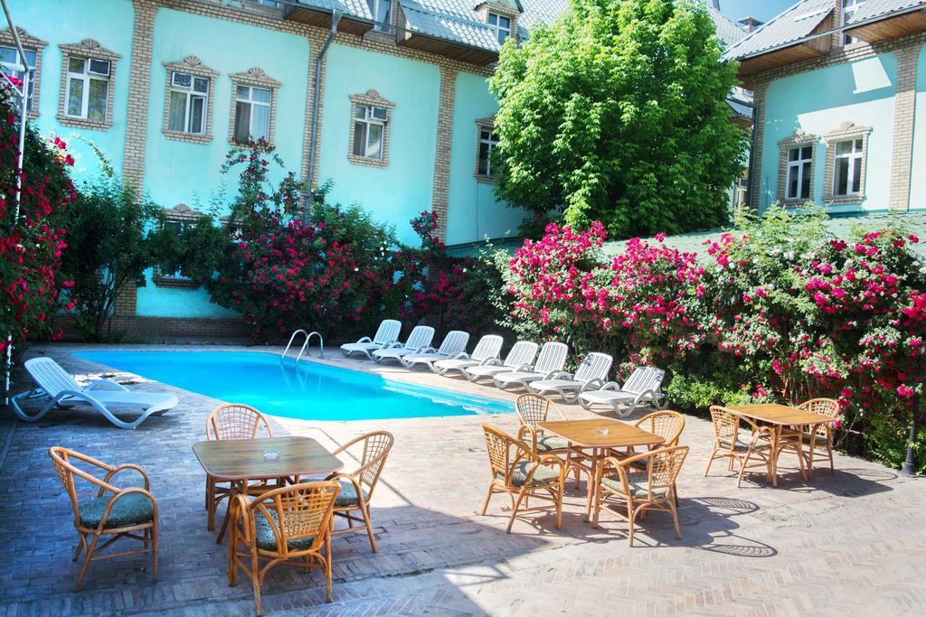 Grand Orzu Hotel Tashkent Exterior photo